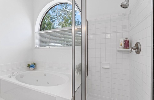 The Woodlands Casa | Stunning Woodlands Hideaway Home W/ Pool Close to Shopping/Restaurants!
