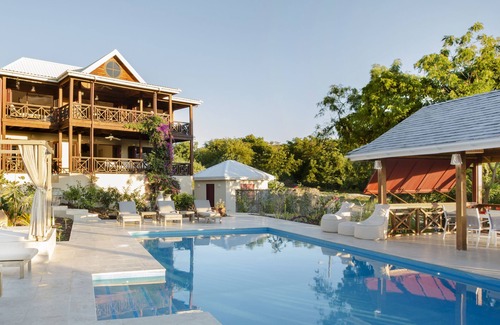 English Harbour Villa | Lujosas, impresionantes vistas al mar, piscina climatizada, petanca, Pigeon Beach 2 min, capacidad para 8 personas