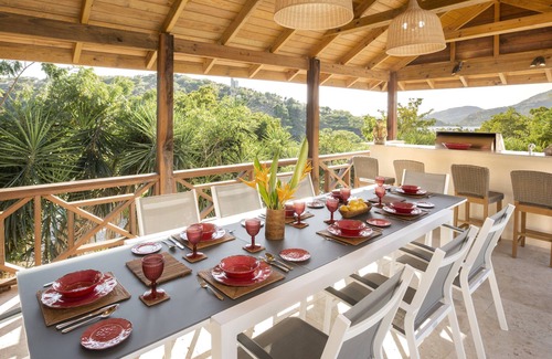 English Harbour Villa | Lujosas, impresionantes vistas al mar, piscina climatizada, petanca, Pigeon Beach 2 min, capacidad para 8 personas