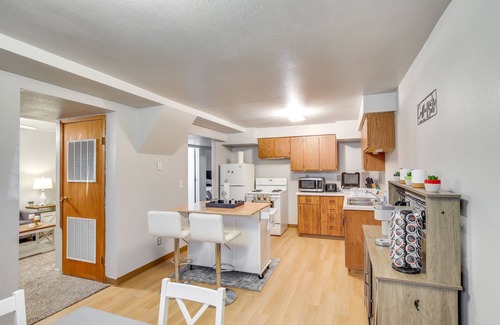 Sturgis Apartamento | Sturgis Apt: 1 Mi to Sturgis Motorcycle Rally!