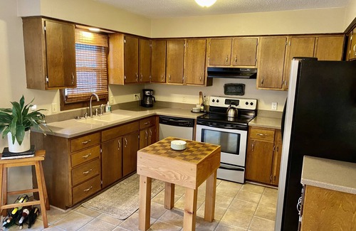 Sturgis Casa | Sturgis Rally Rental- just blocks from downtown!!