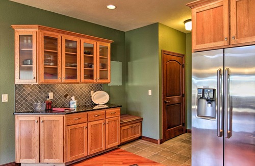 Sturgis Casa | Gran 5BR Deadwood Area Home w / Bañera de hidromasaje y sala de juegos