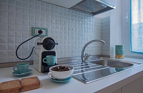Sturla Apartamento | Sturla apartment with private parking convenient Gaslini/San Martino Hospitals