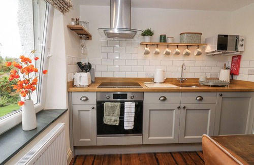 Keswick Cabaña | STYLE COTTAGE, pet friendly, with open fire in Keswick