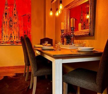 Mitte Apartamento | Stylischer Altbau im Zentrum