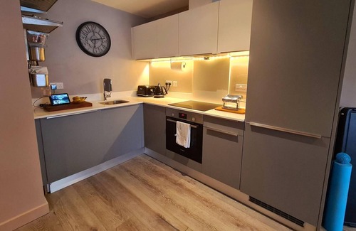 Cavendish Apartamento | Stylish 1 Bed Apartment in London - (4.96 Stars Elsewhere!)