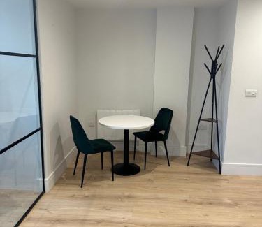 London Borough of Croydon Apartamento | Stylish 1 Bedroom Apartment in Purley, Croydon