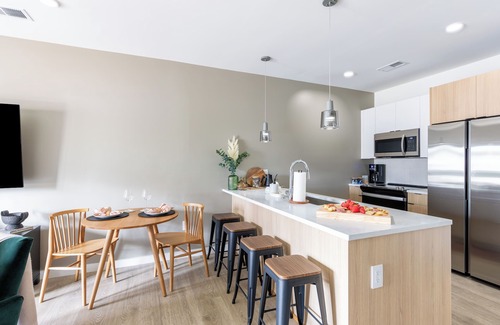 The Gulch Condominio | Stylish 1-bedroom condo in Downtown Nashville - Walk to Broadway and The Gulch