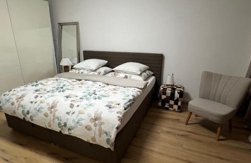 Matthaus Apartamento | Stylish 1-bedroom condo close to exhibition square