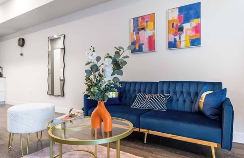 Melrose Cama Y Desayuno | Stylish 1BD Retreat in Hollywood Pool&Free Parking