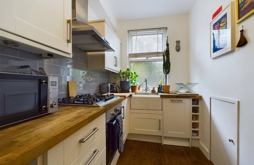 Leyton Apartamento | Stylish 1Bedroom Retreat in Vibrant Leyton | Pass the Keys