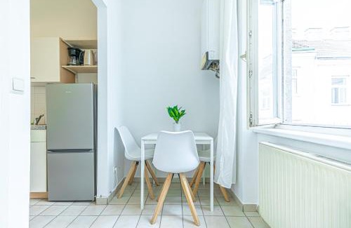Favoriten Apartamento | Stylish 1BR Apartment in Vienna, City Center