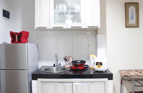 Hegarmanah Apartamento | Stylish 1BR near ITB University at Dago Suites Apartment