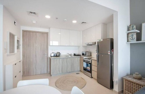 Dubai Apartamento | Stylish 1BR Near Town Square - Sleeps 4 Guests!