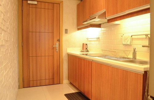 Barangay 670 Apartamento | Stylish 1BR Near US Embassy & Luneta with Pool & Gym