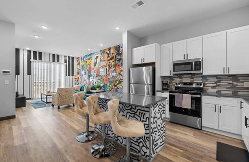 South Nashville Apartamento | Stylish 1BR Retreat - Close to Music City Magic!