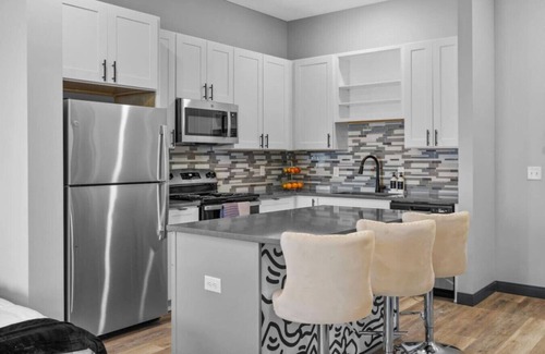 South Nashville Apartamento | Stylish 1BR Retreat - Close to Music City Magic!