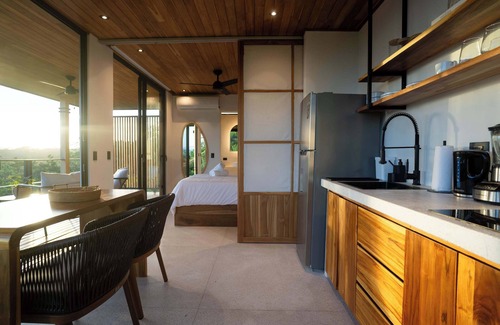 Santiago Casa | Stylish 1BR Stunning Balcony Views