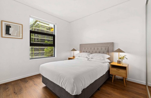 Lane Cove North Apartamento | Stylish 2 Bed 2 Bath with Parking in Lane Cove