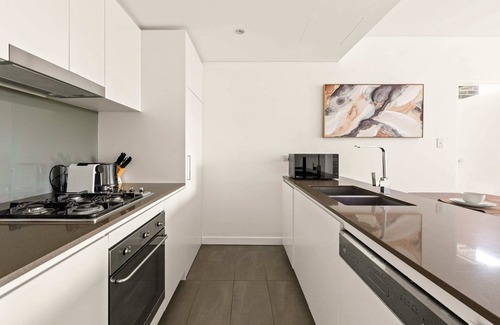 Lane Cove North Apartamento | Stylish 2 Bed 2 Bath with Parking in Lane Cove