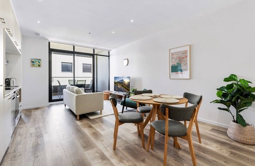 Richmond North Apartamento | Stylish 2-Bed Apartment Near MCG
