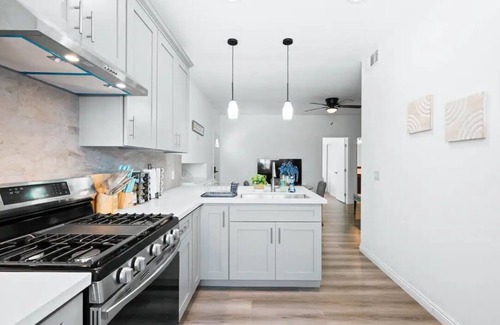 Hacienda Heights Casa | Stylish 2-Bedroom Escape with Luxe Touches
