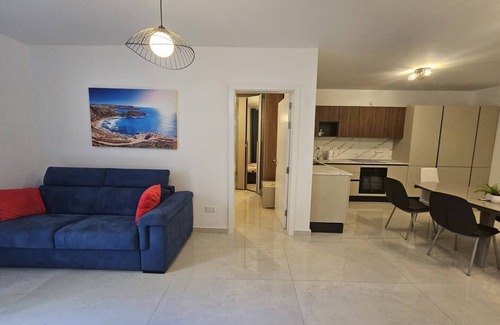 Sliema Apartamento | Stylish 2-Bedroom Apartment at Sliema Ferry Tignes