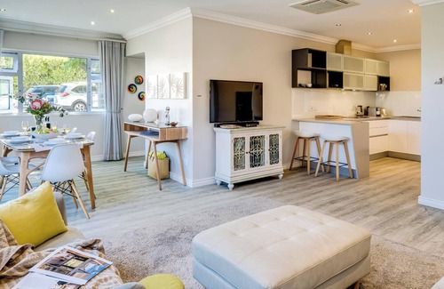 Camps Bay Apartamento | A SilverTide - Dos Habitaciones Piso, Capacidad 4