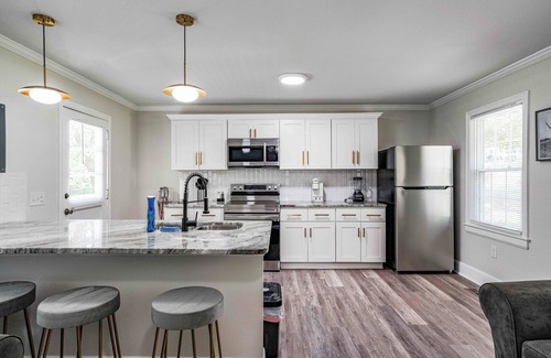 Durham Casa | Stylish 2 bedroom bungalow - starts at 3k/month
