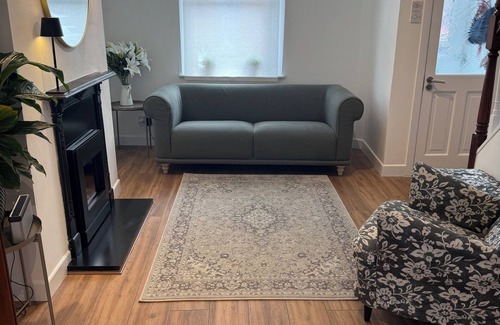 Ballsbridge Casa | Stylish 2-bedroom newly refurbished townhouse in Dublin