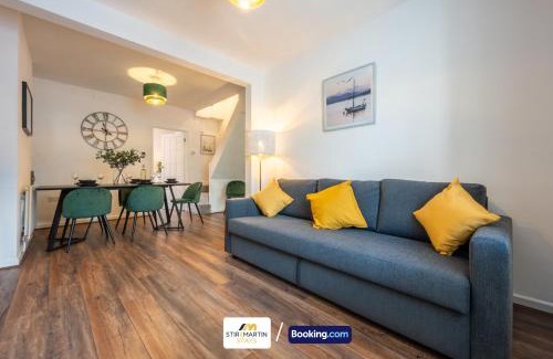 Splott Casa | Stylish 2 BR Townhouse By StirkMartin Stays Short Lets & Serviced Accommodation Cardiff With Free Parking & Sleeps5