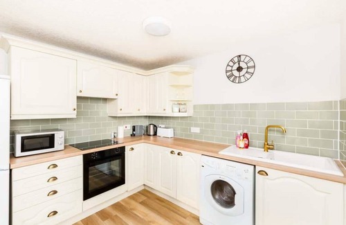 Leamington Spa Apartamento | Stylish 2-bed in Leamington Spa w/ parking