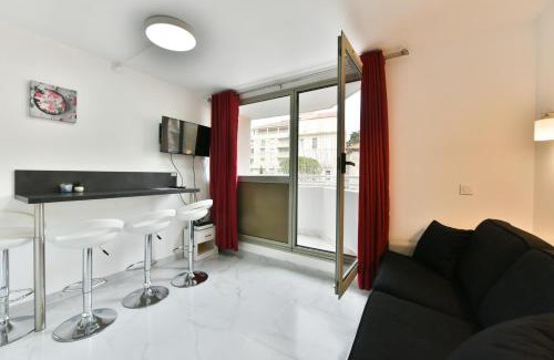 Cannes Old Town Apartamento | Stylish 2 rooms in the heart of Cannes