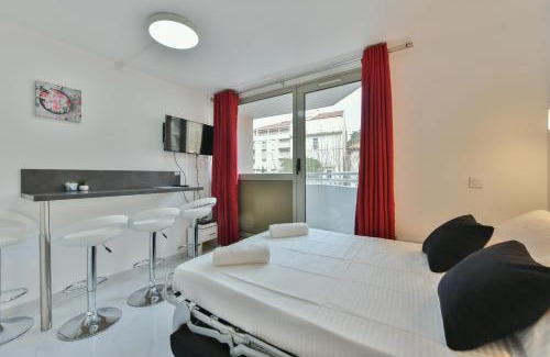Cannes Old Town Apartamento | Stylish 2 rooms in the heart of Cannes