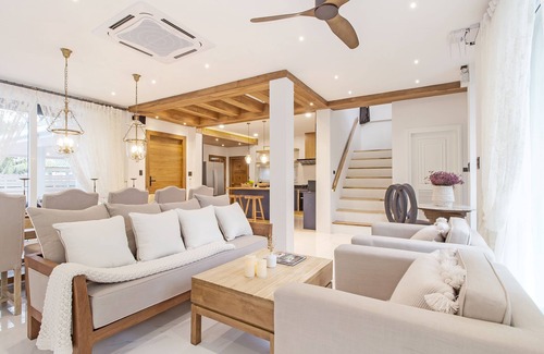 Nong Prue Villa | Elegante combinación de 2 villas de Hi At Home