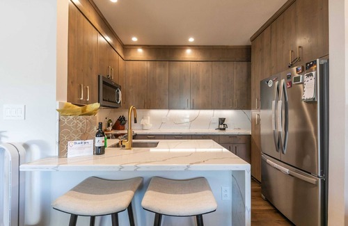 Olympic Valley Condominio | Stylish 2BD Condo - Walk to Palisades!