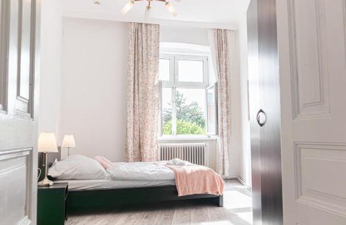 Meidling Apartamento | Stylish 2BR Apartment, Near U6 Schöpfwerk
