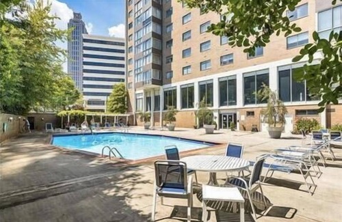 Old Fourth Ward Apartamento | Downtown City View Renovated 3 Beds Free Parking
