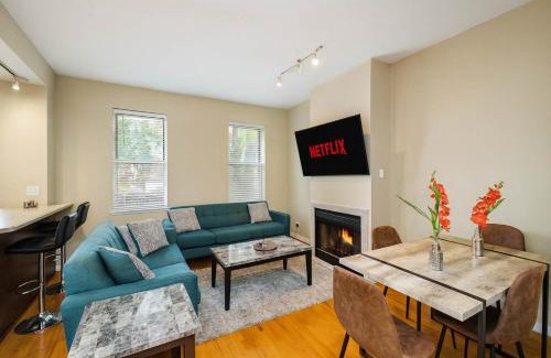 Soulard Apartamento | Stylish 2BR Apartment with Private Balcony near Soulard