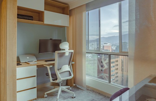 Las Lomas I Apartamento | Stylish 2BR Apt With Amazing View In Poblado