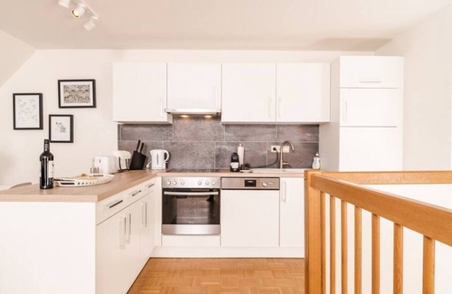 Lend Apartamento | Stylish 2BR for Families in Graz