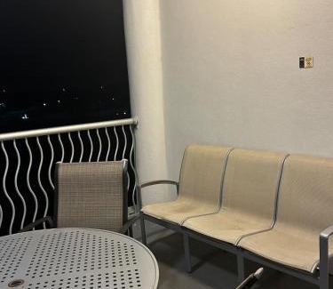 Celebration Apartamento | Stylish 2BR Near Disney Parks