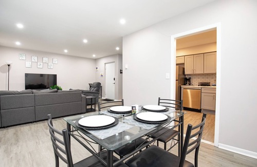 East Orange Casa | Stylish 2BR, Unit 2, Smart Lock, Yard, Laundry