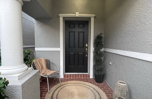 Gandy Casa | Stylish 3 bedroom 2.5 bath Venetian Bay Home awaits.