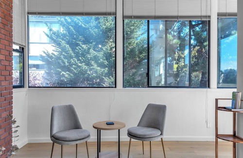 Cathedral Hill Condominio | Stylish 3-BR Condo near Japantown + Garage Parking