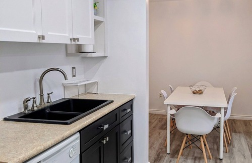 Barrie Casa | STYLISH 3BDR HOUSE BARRIE