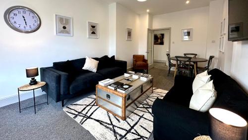 Heaton Apartamento | Stylish 3Bed apartment with FREE PARKING