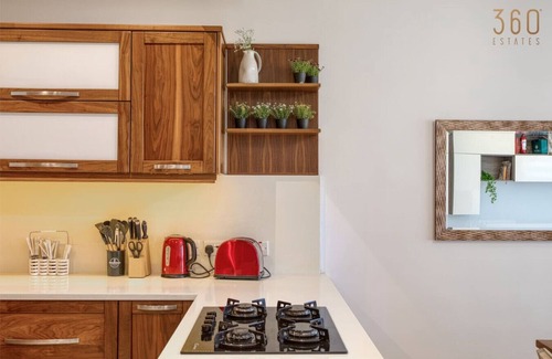 Marsaxlokk Apartamento | Stylish 3BR Apt in Marsaxlokk with Private Terrace