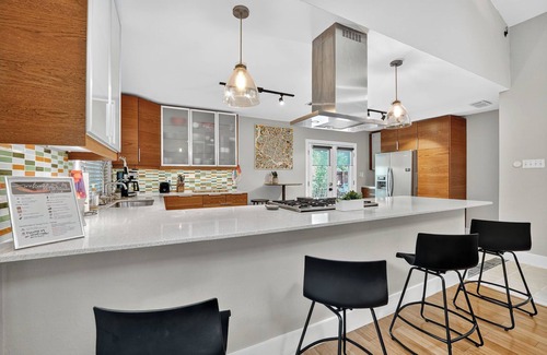 North Austin Civic Association Casa | Stylish 3BR Home + Private Pool