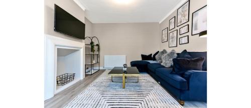 Tottenham Apartamento | Stylish 3BR Home with Garden Sleeps 6